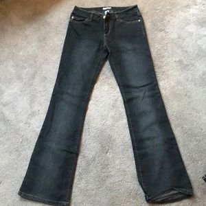 🌸SALE 2/$25🌸 SO Boot leg/flare jeans.